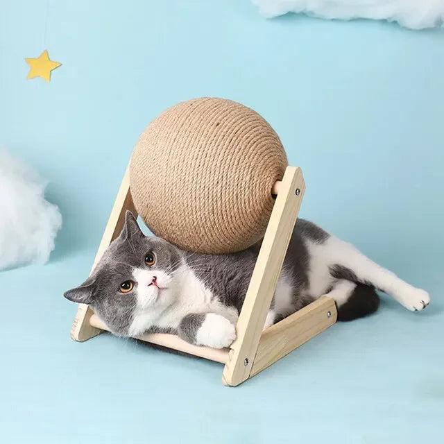 Griffoir balle en sisal pour chat – Jouet rotatif sur support en bois