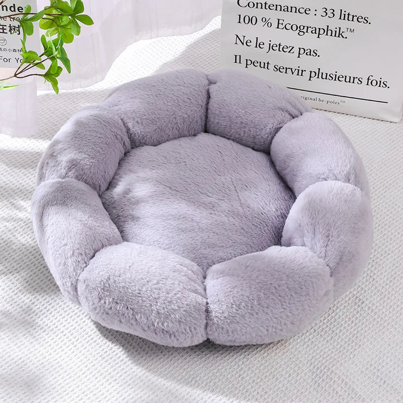 Coussin en forme de fleur pour chat – Lit douillet et chaud pour l’hiver