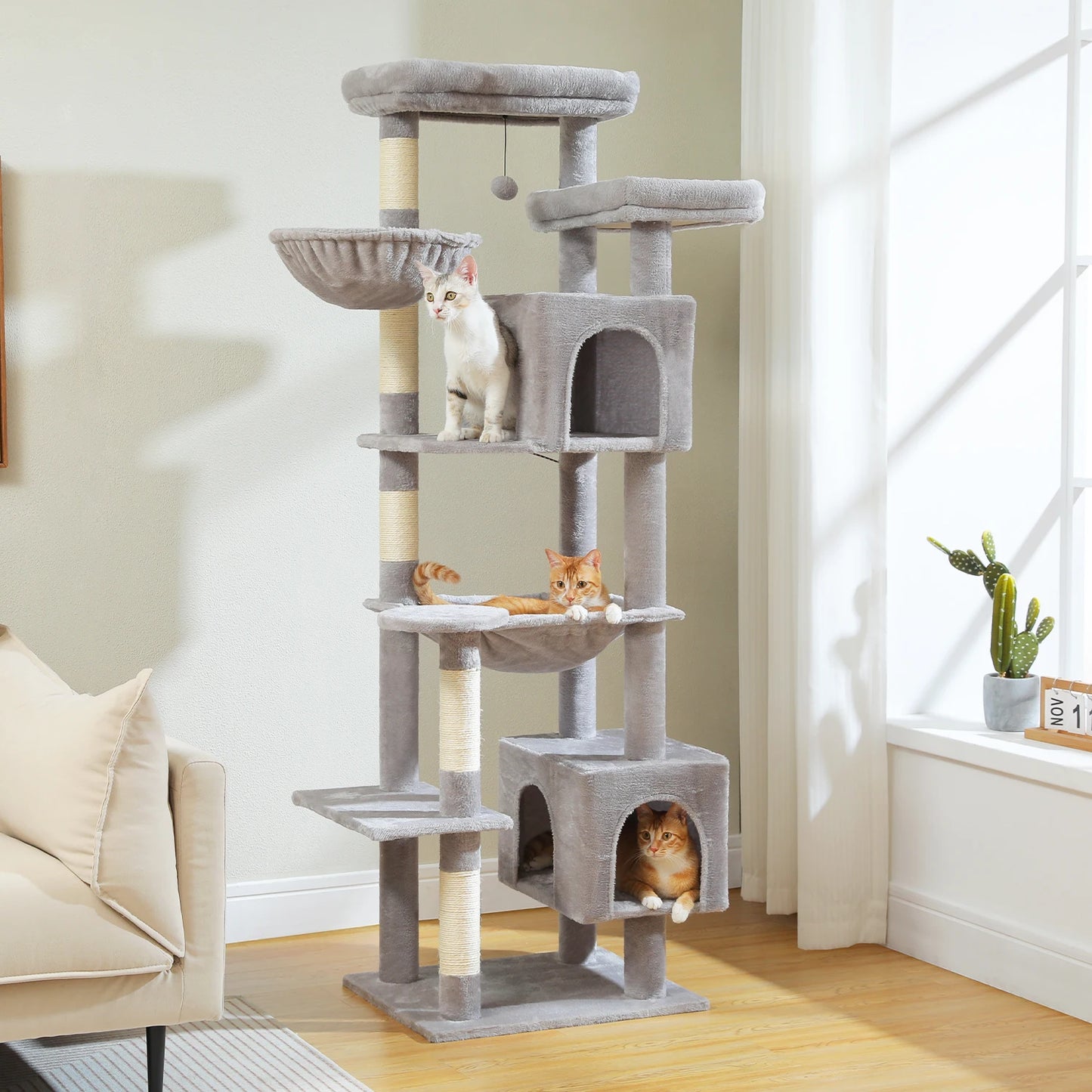 Grand arbre à chat XXL multi-niveaux avec griffoirs, perchoirs et niches douillettes
