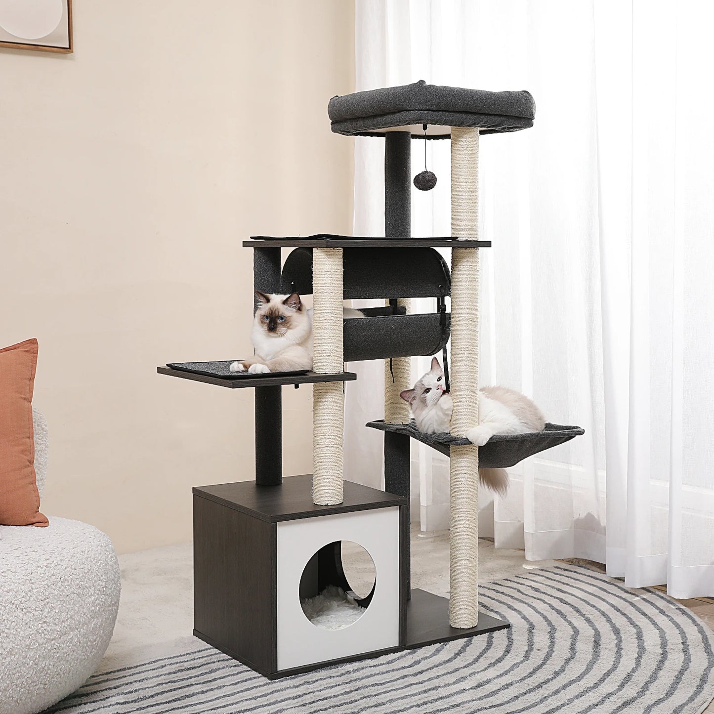 Arbre à chat moderne en bois pour chats d’intérieur – Tour avec condo douillet, hamac suspendu, tunnel de jeu, griffoirs en sisal et jouets intégrés