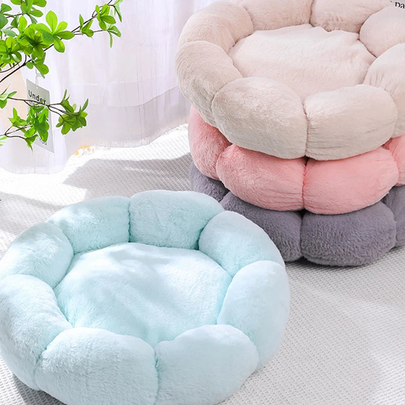 Coussin en forme de fleur pour chat – Lit douillet et chaud pour l’hiver